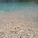 Renissa's * Vlorë