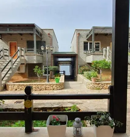 Renissa's Apartment *