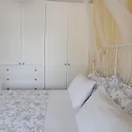 Renissa's * Vlora