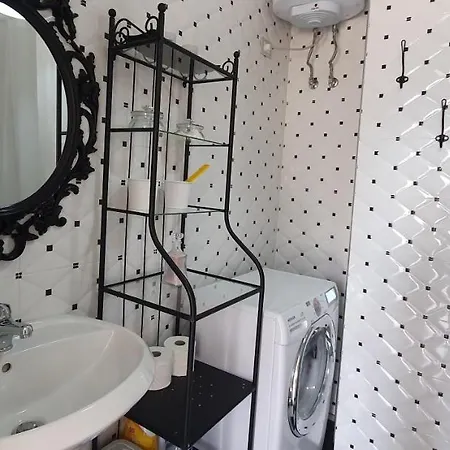 公寓 Renissa's Vlorë